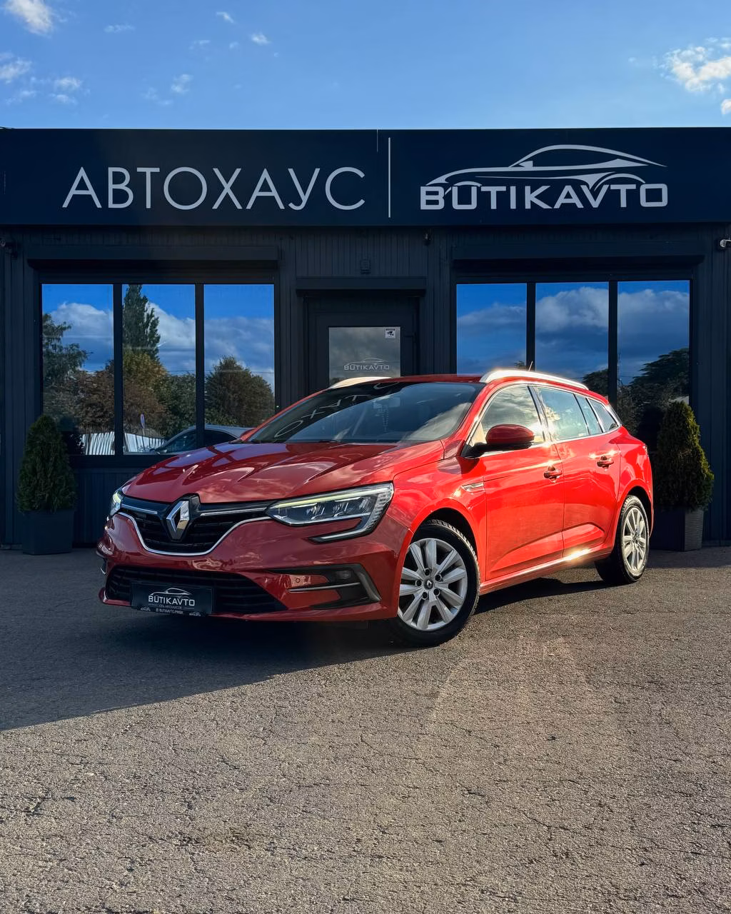 Renault Megane фото 2