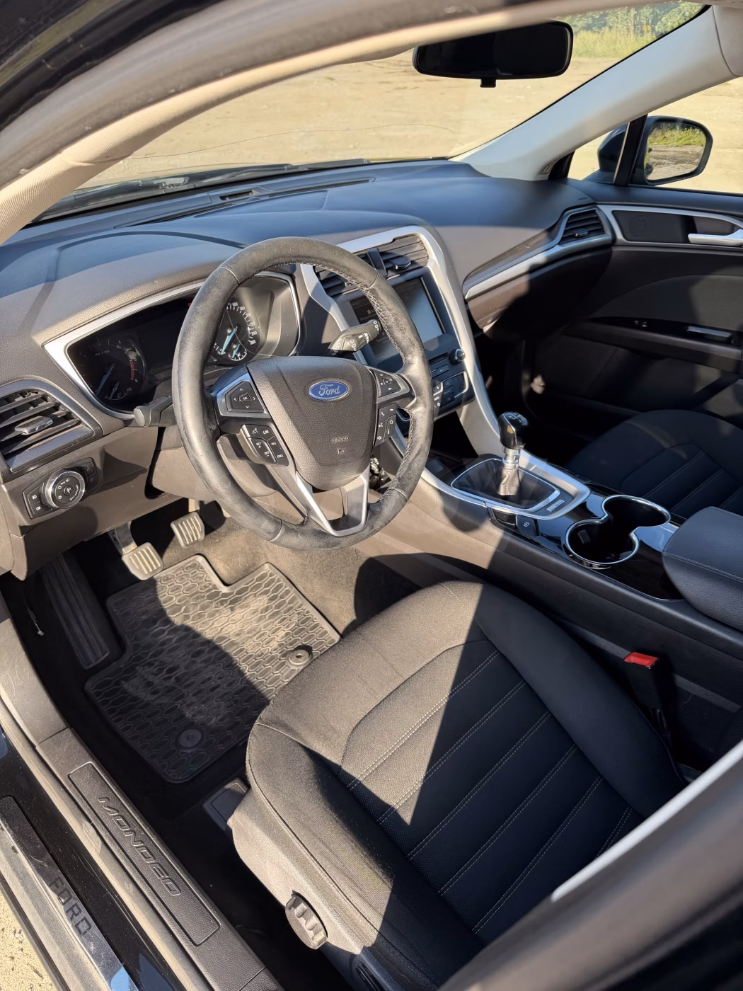 Ford Mondeo фото 14