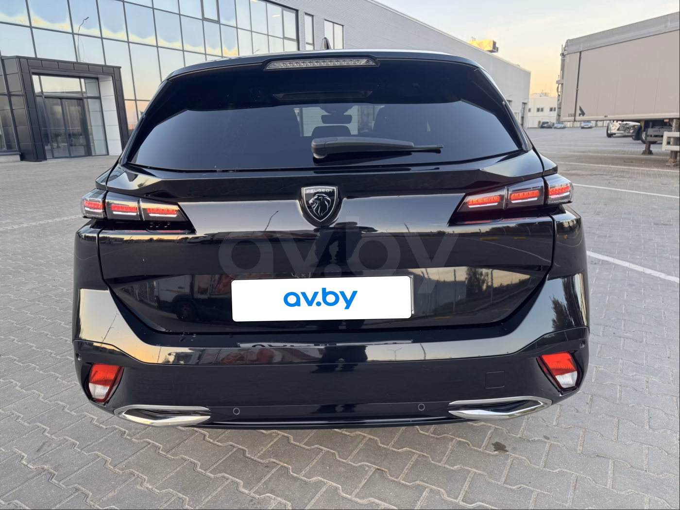 Peugeot 308 фото 5