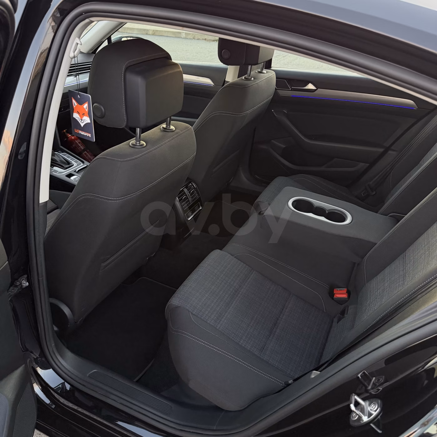 Volkswagen Passat фото 14