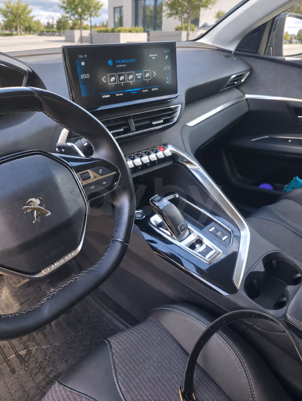 Peugeot 5008 фото 7