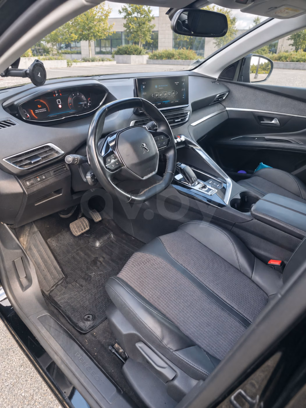 Peugeot 5008 фото 8