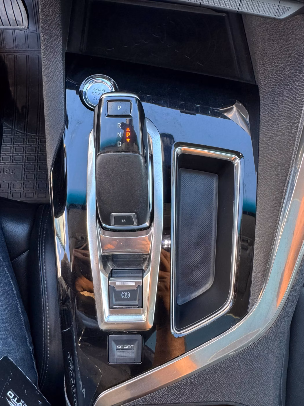Peugeot 5008 фото 19