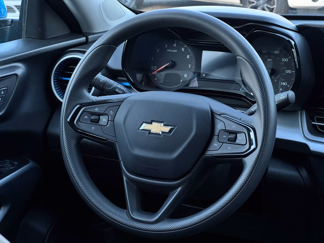 Chevrolet Trax фото 12