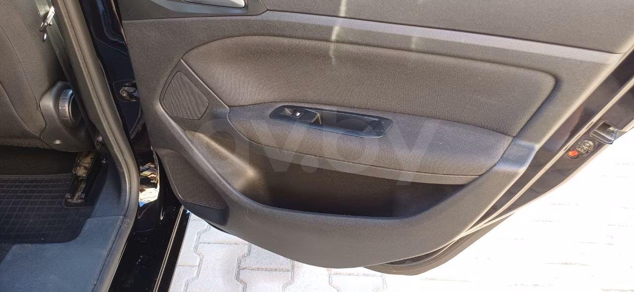 Peugeot 308 фото 10