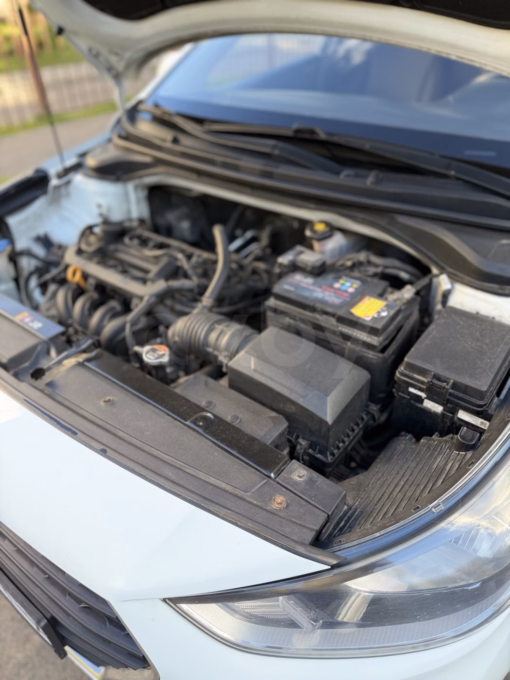 Hyundai Accent фото 7