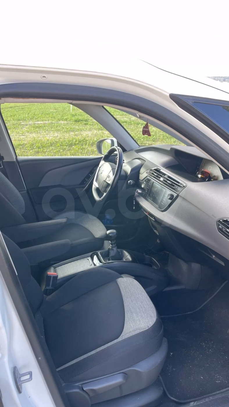 Citroen C4 Spacetourer фото 5