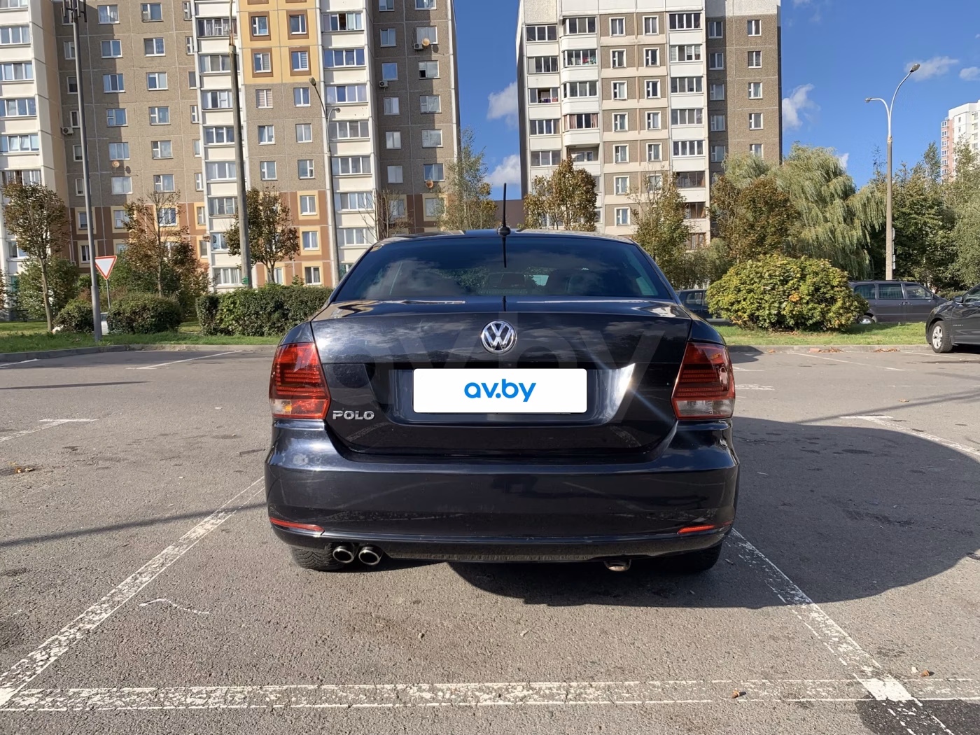 Volkswagen Polo Sedan фото 9