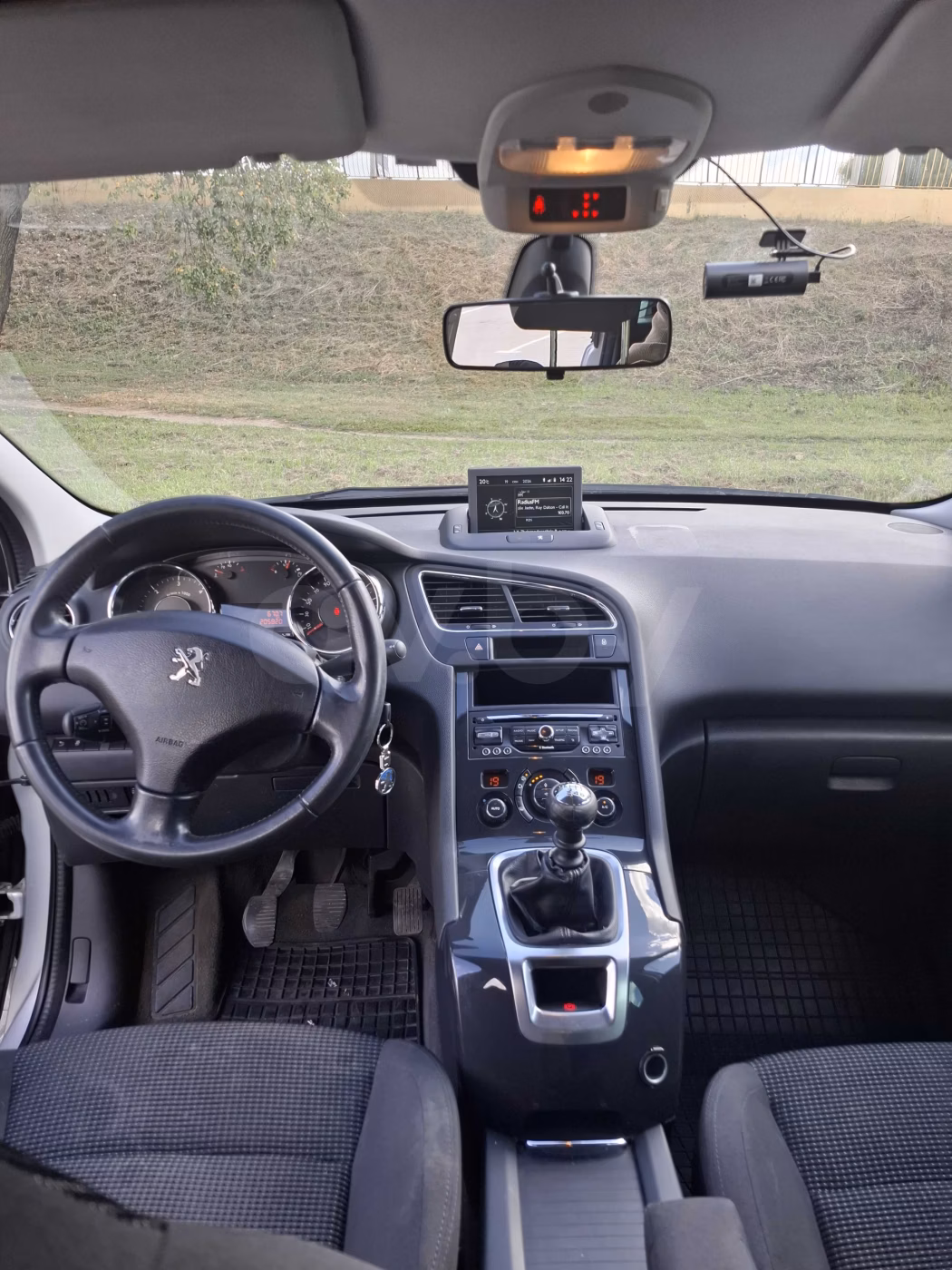 Peugeot 5008 фото 7