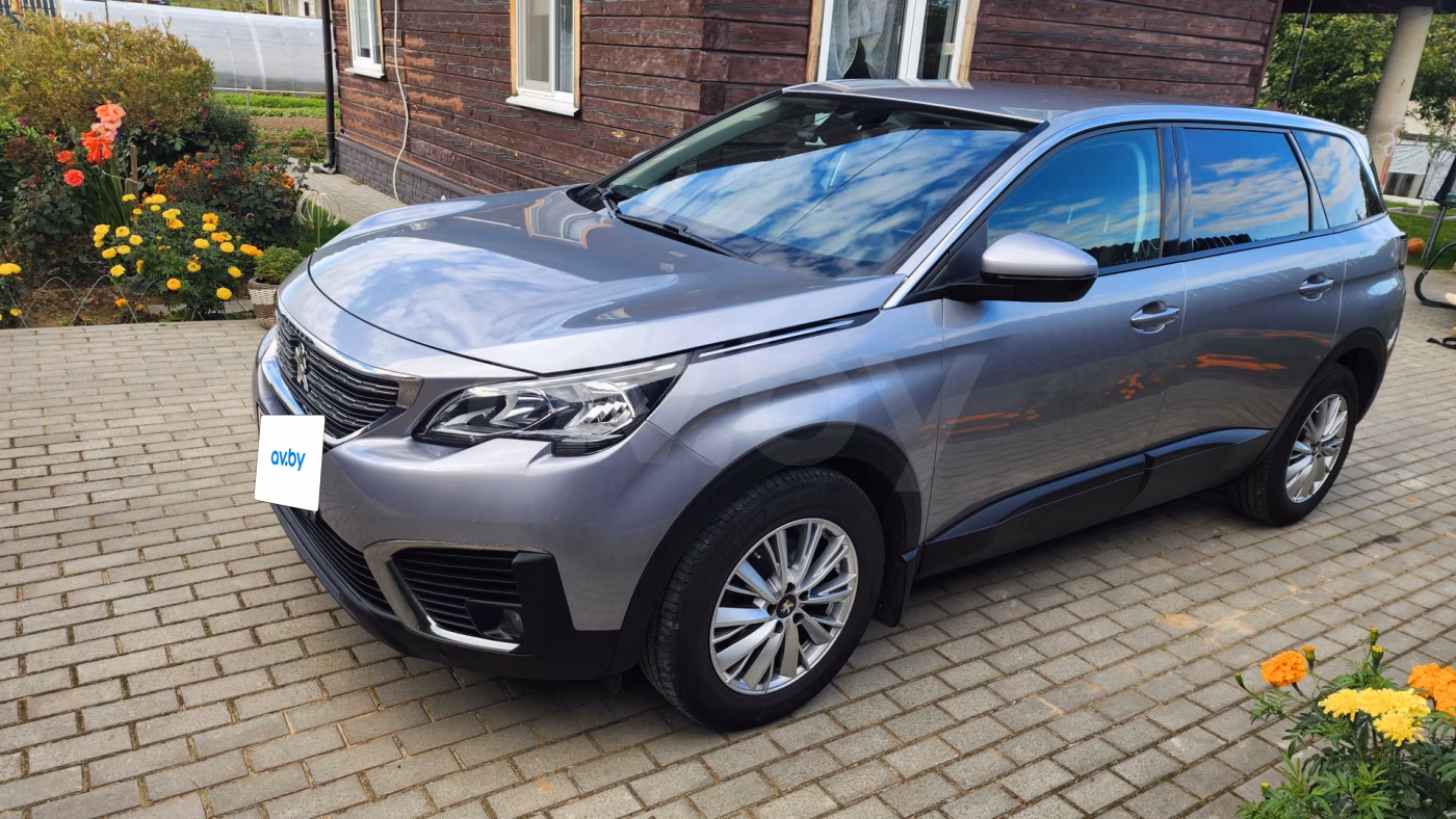 Peugeot 5008 фото 4