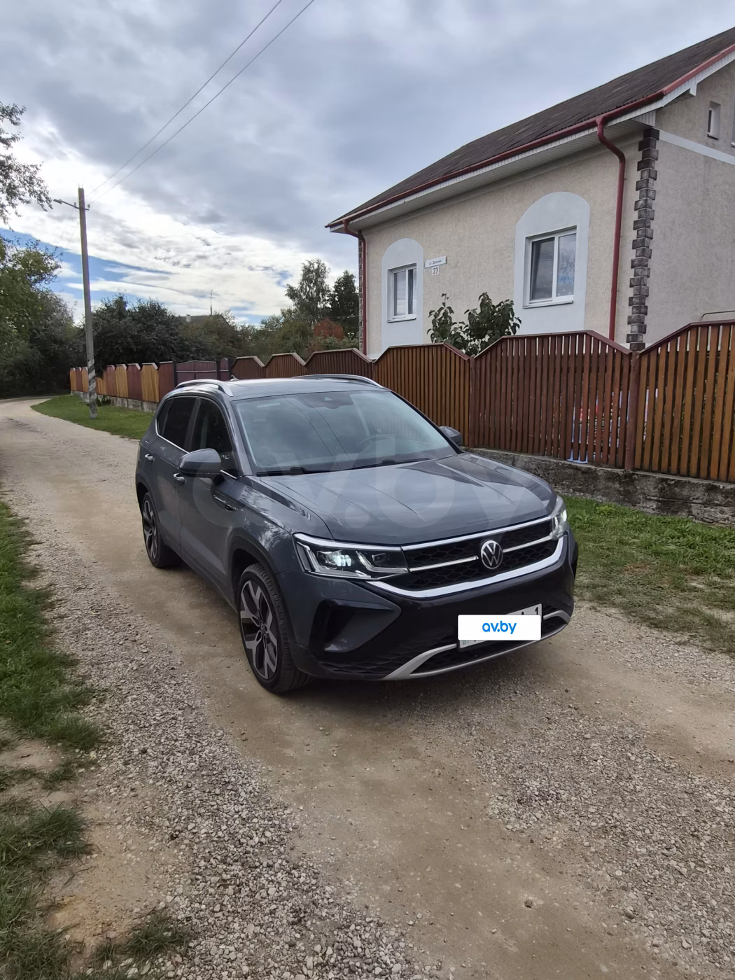 Volkswagen Taos