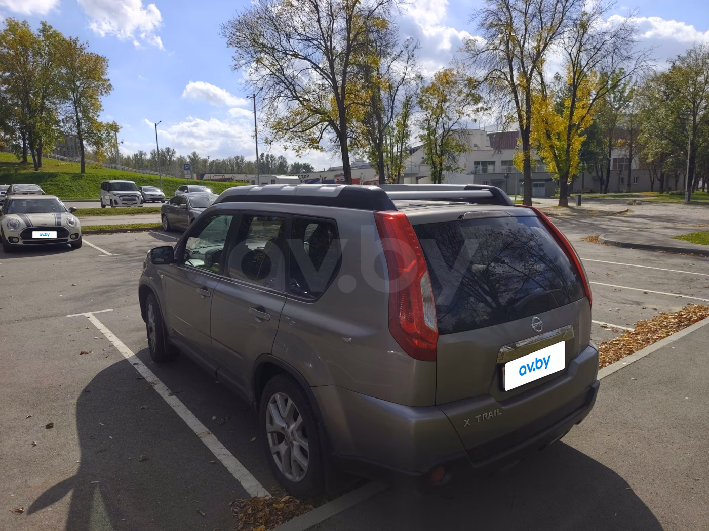 Nissan X-Trail фото 8