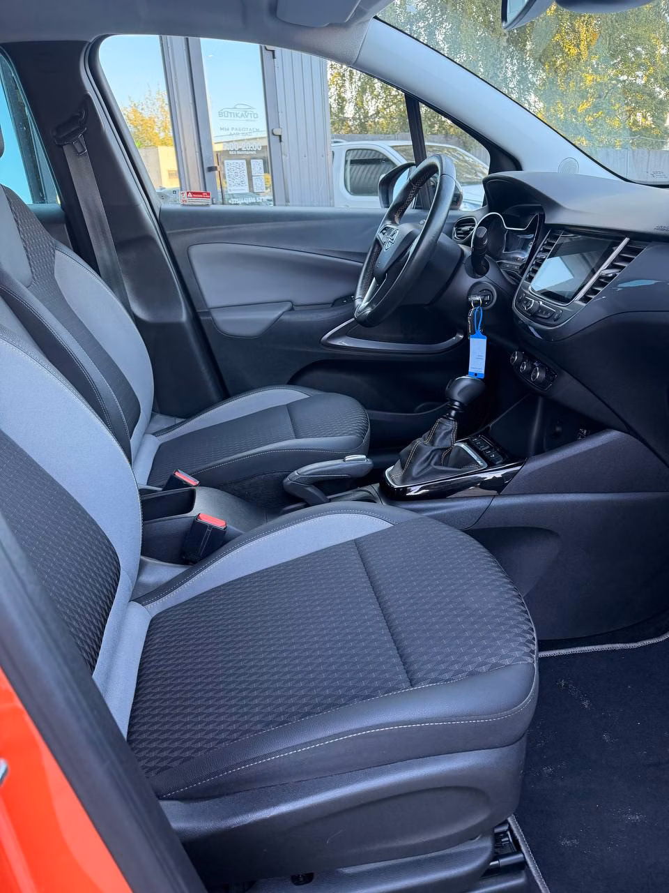 Opel Crossland X фото 11