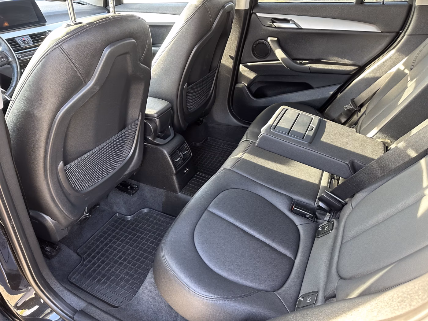 BMW X1 фото 9