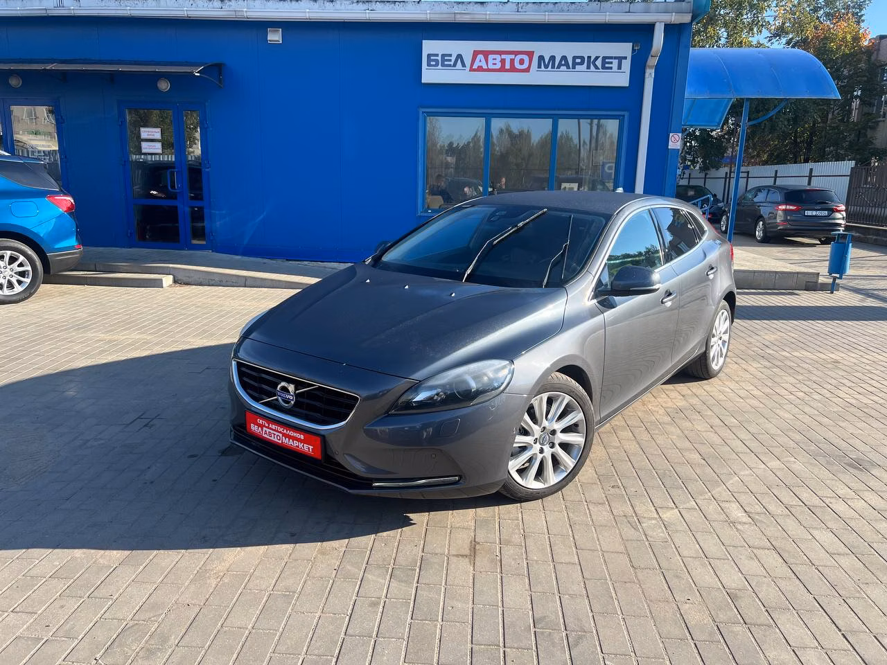 Volvo V40