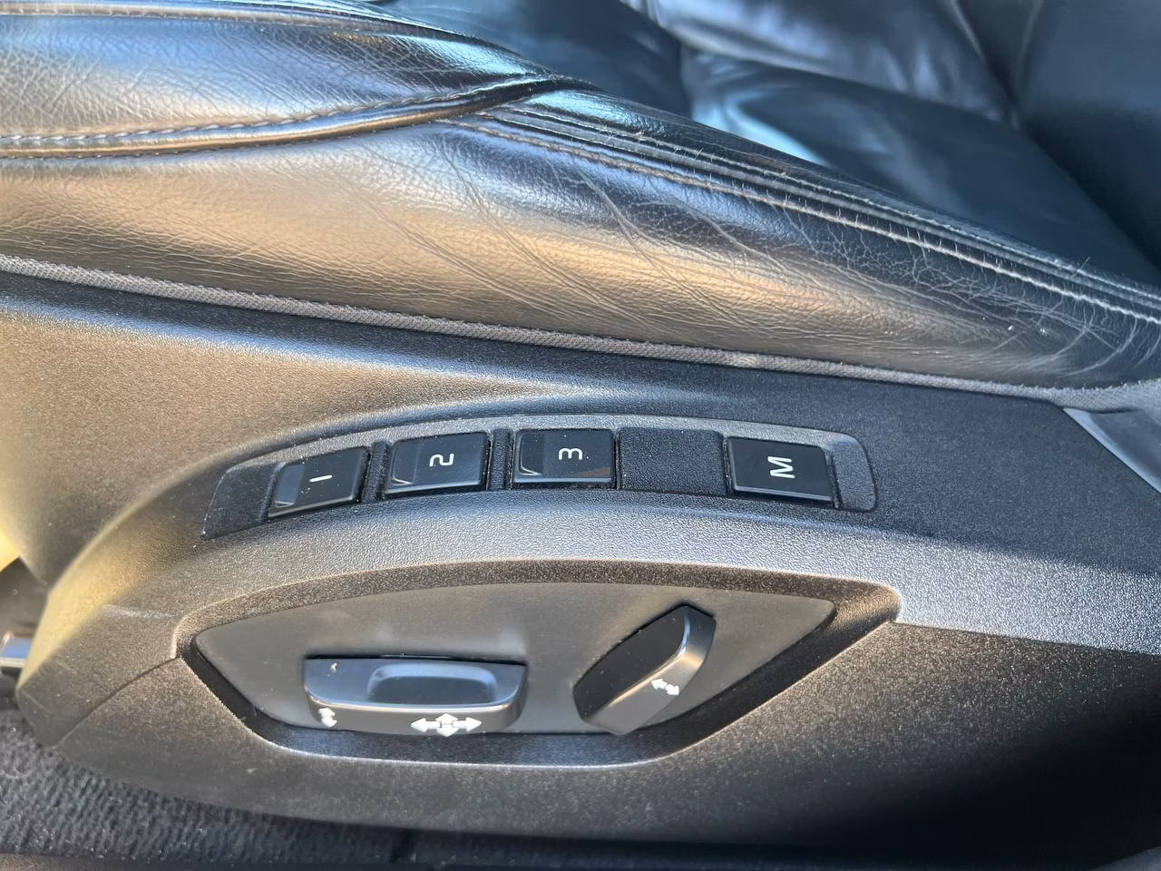 Volvo V40 фото 11