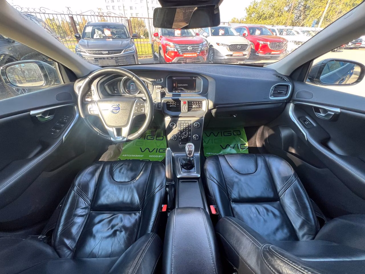 Volvo V40 фото 17