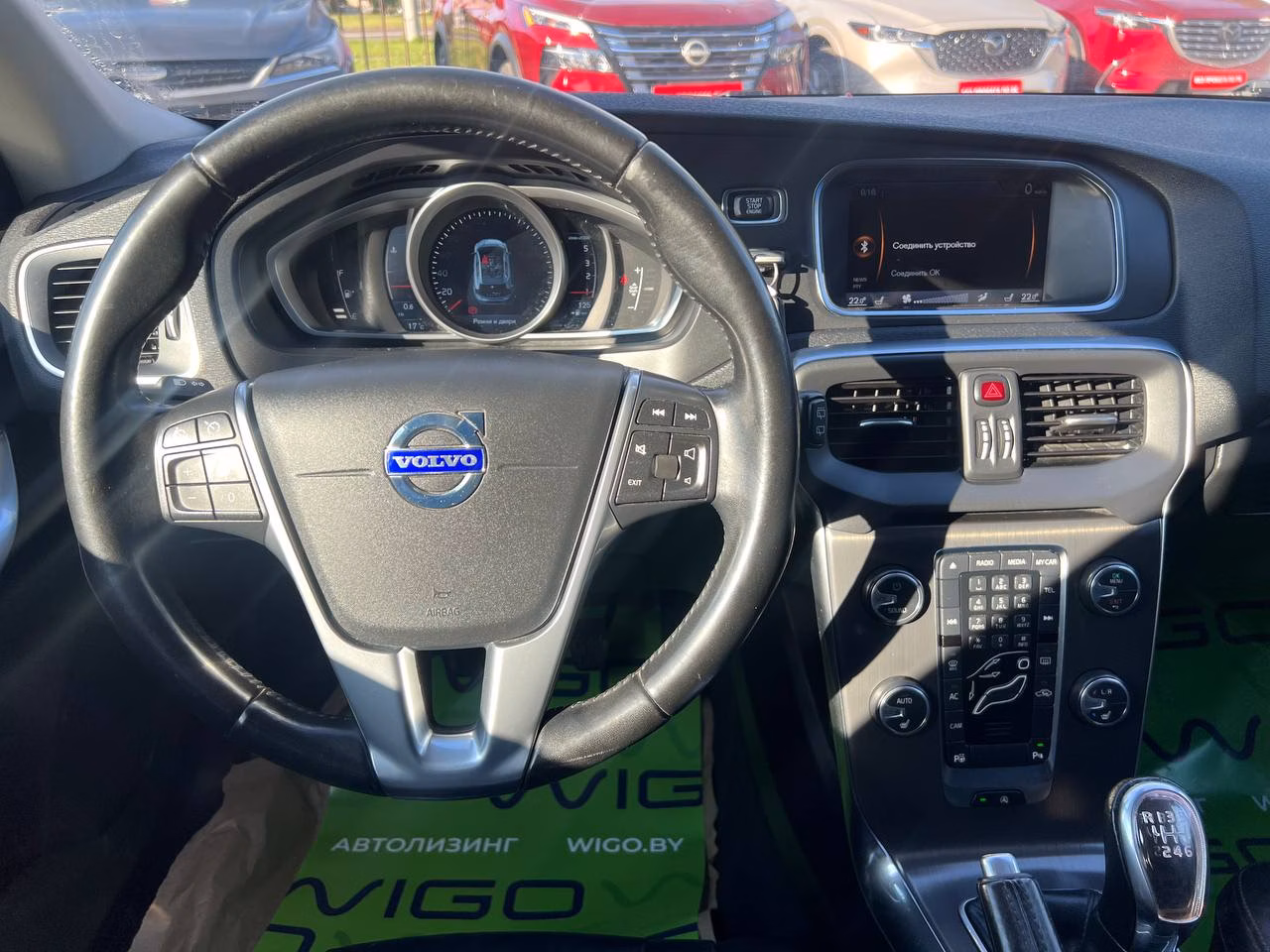 Volvo V40 фото 19
