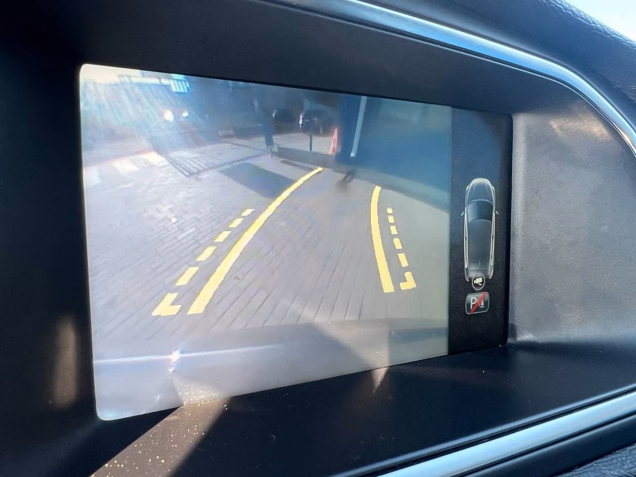 Volvo V40 фото 20
