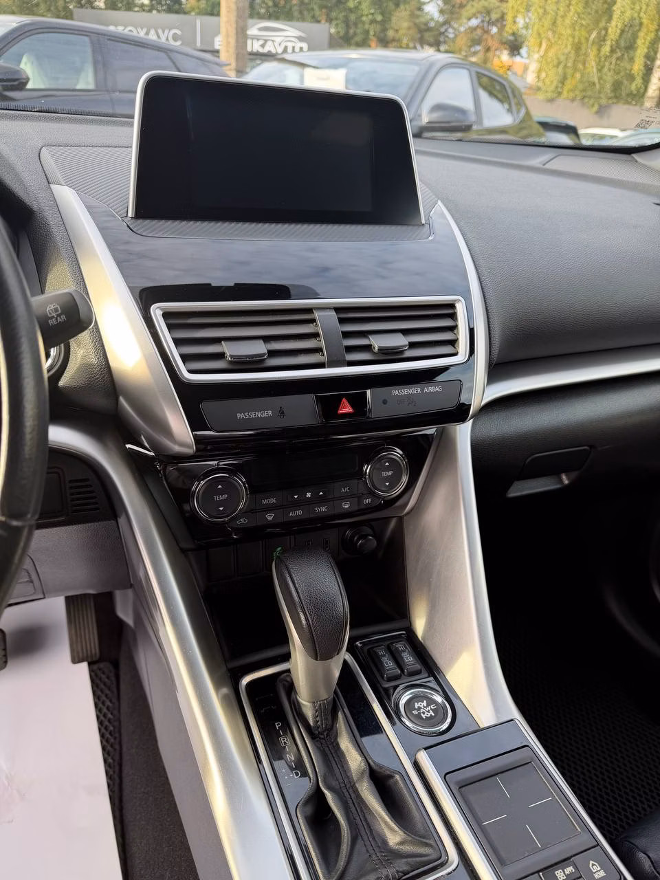 Mitsubishi Eclipse Cross фото 16