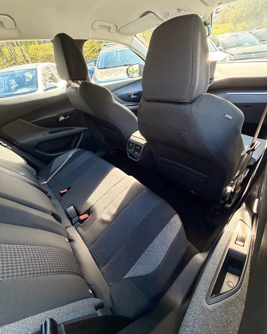 Peugeot 3008 фото 14
