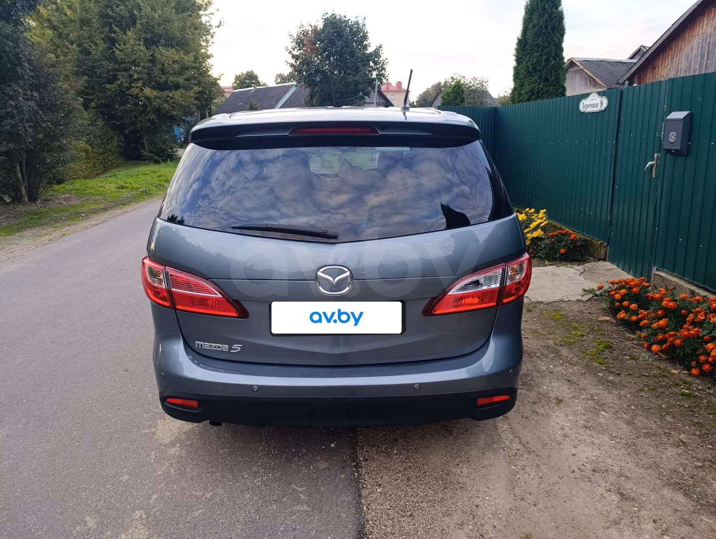Mazda 5 фото 3