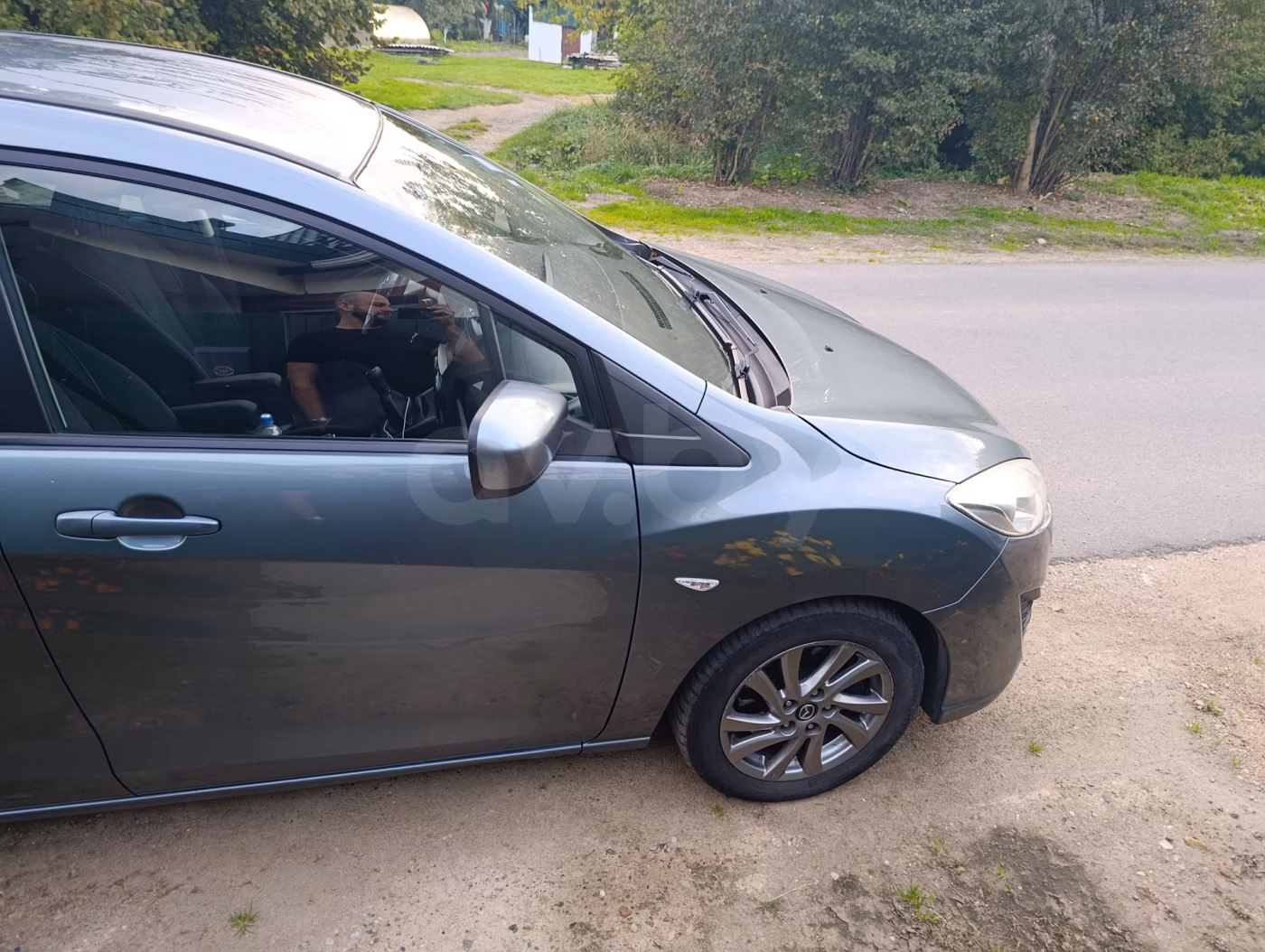 Mazda 5 фото 6