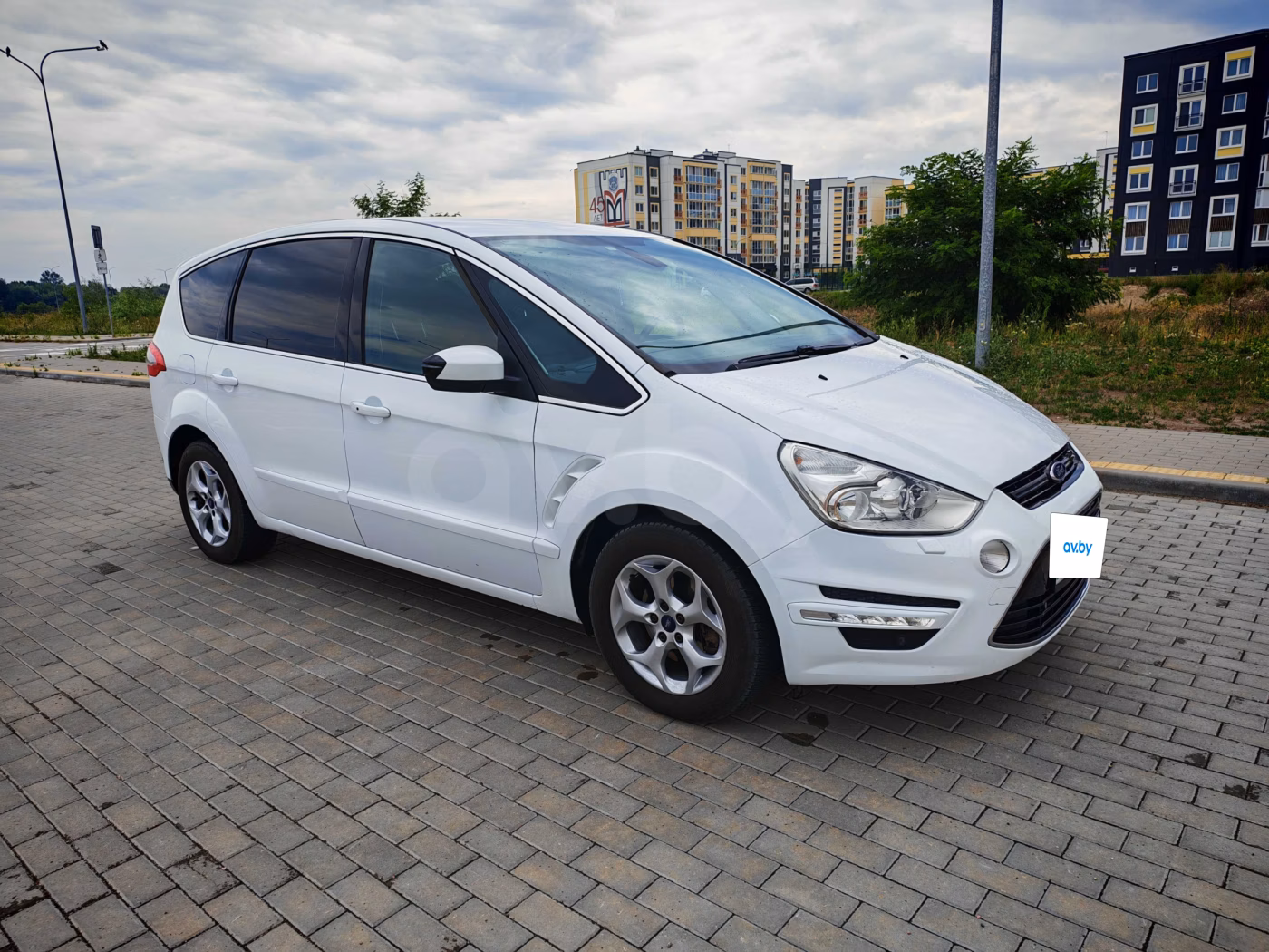 Ford S-MAX фото 7