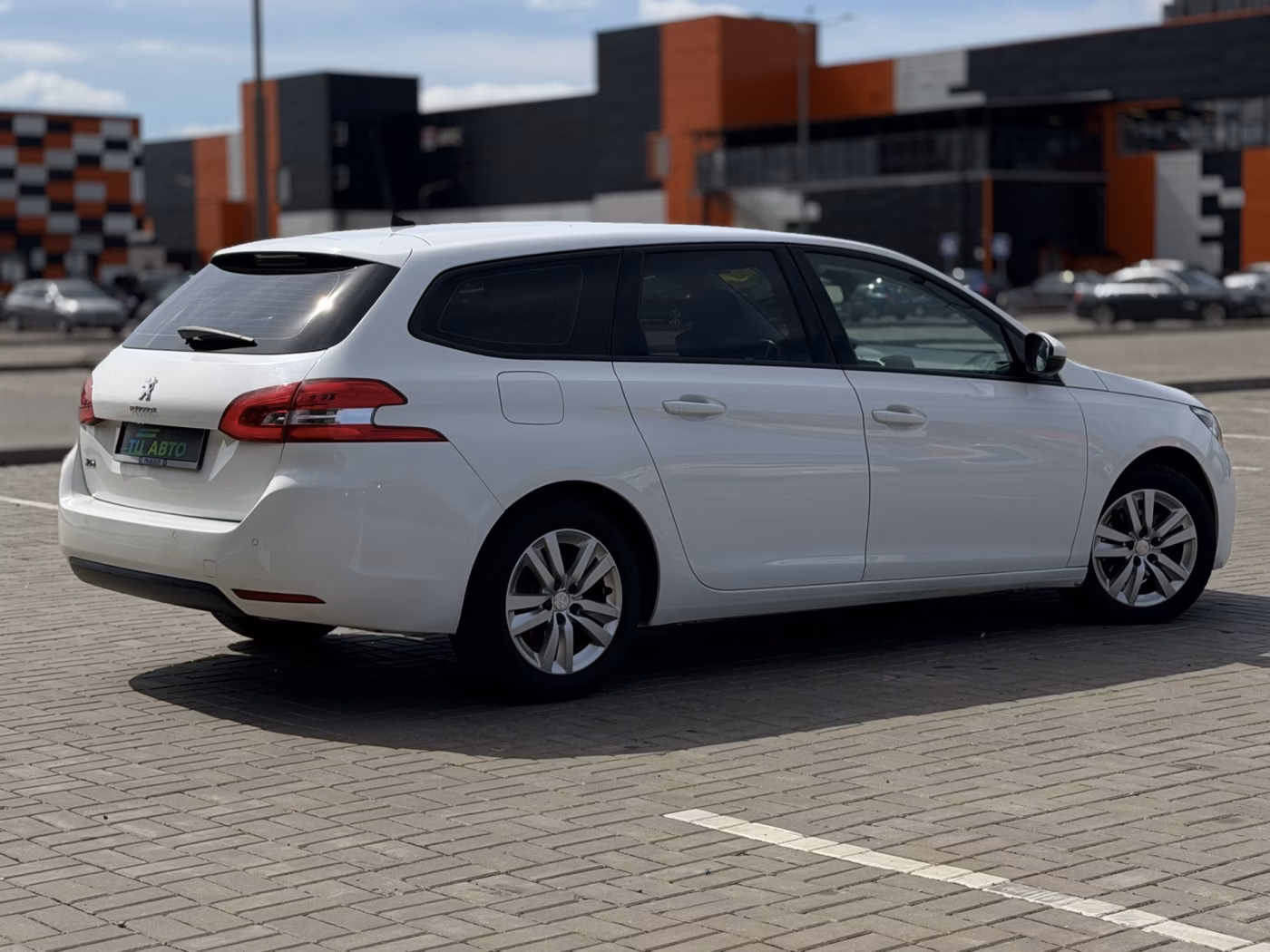 Peugeot 308 фото 10