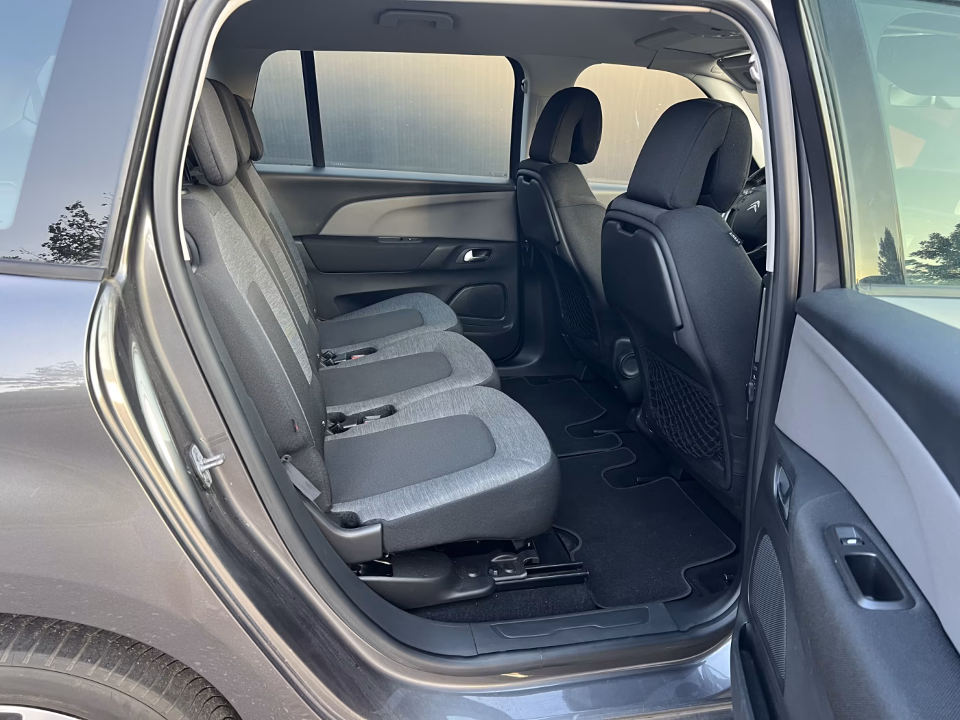 Citroen C4 Grand Spacetourer фото 18