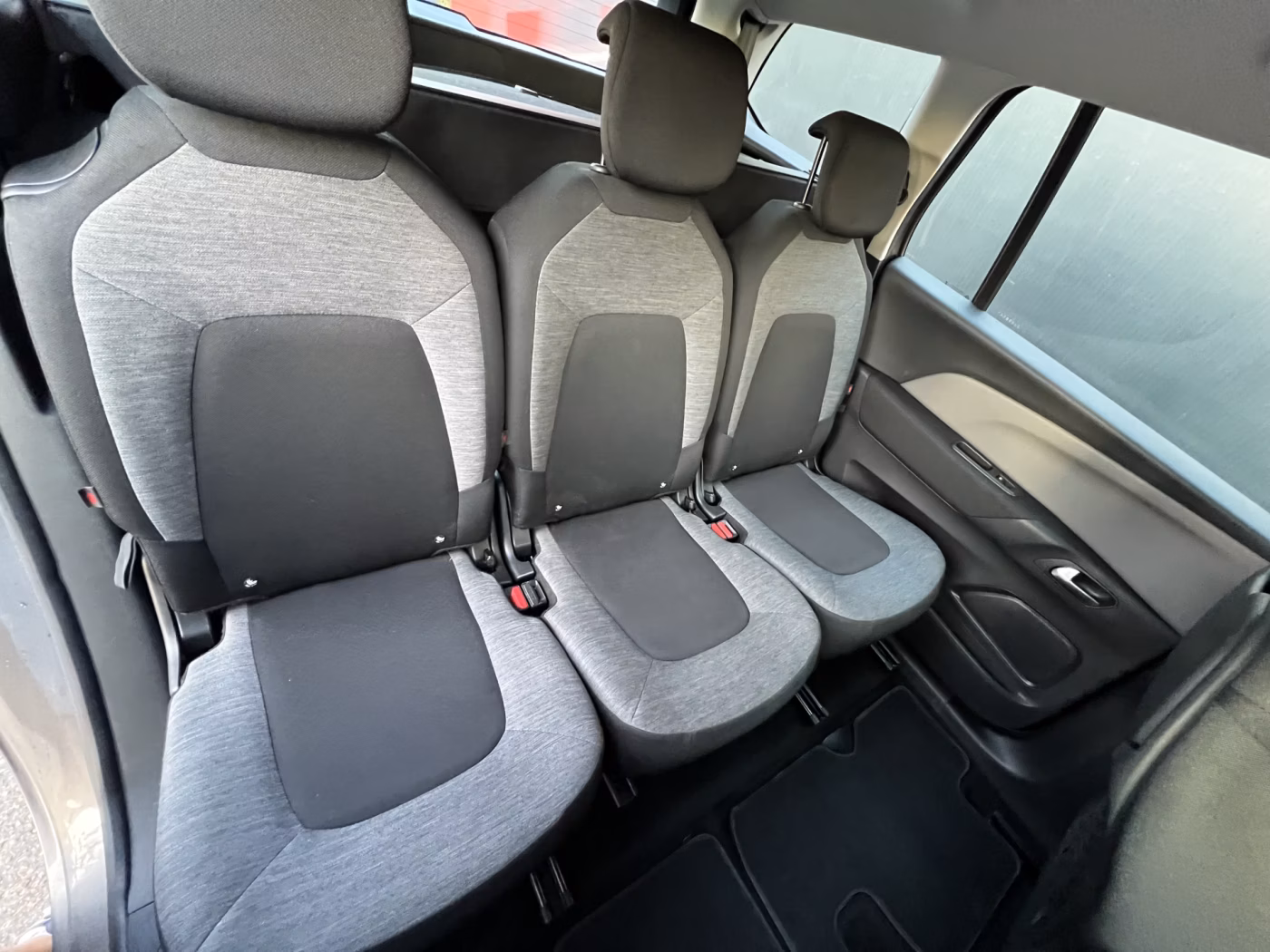 Citroen C4 Grand Spacetourer фото 20