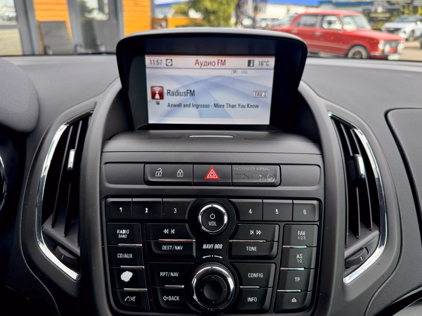 Opel Zafira фото 19