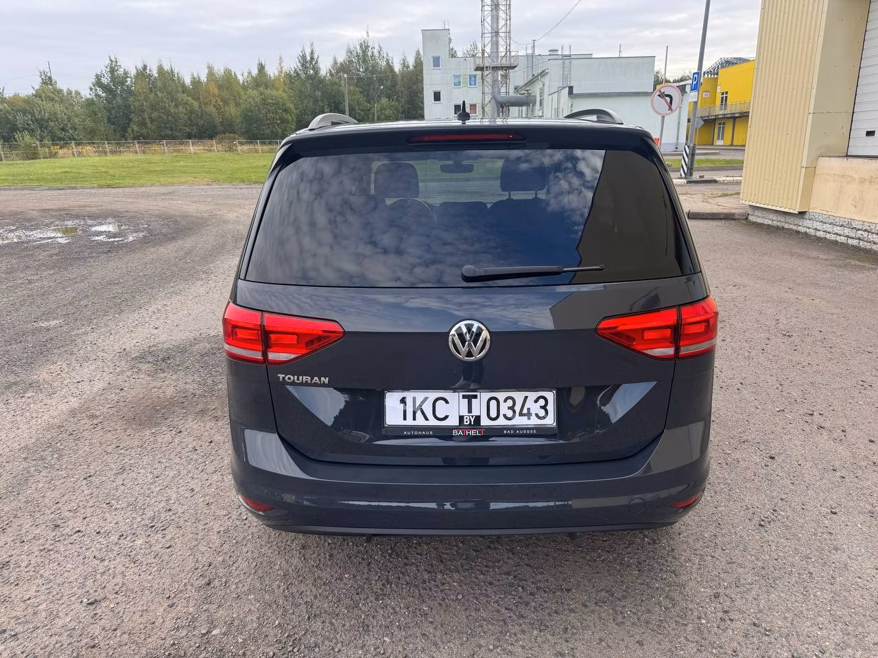 Volkswagen Touran фото 4
