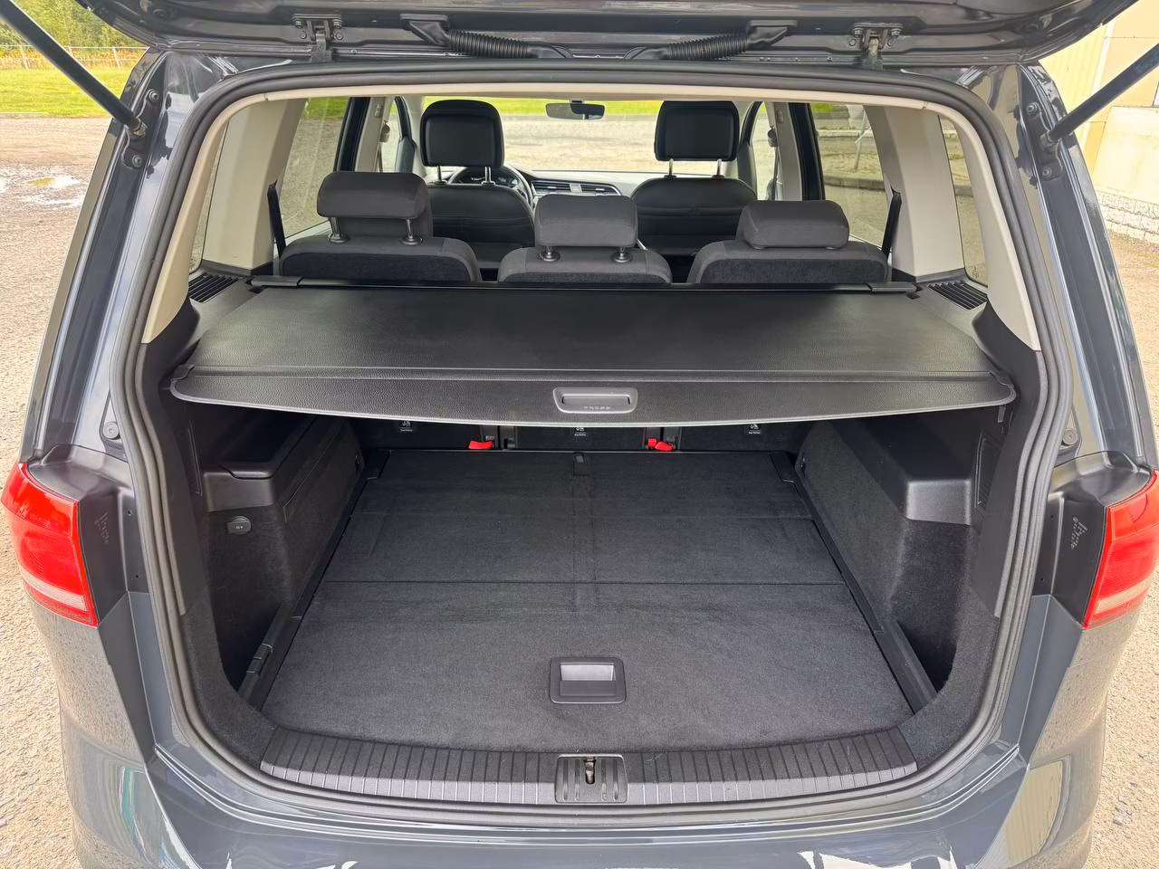 Volkswagen Touran фото 12