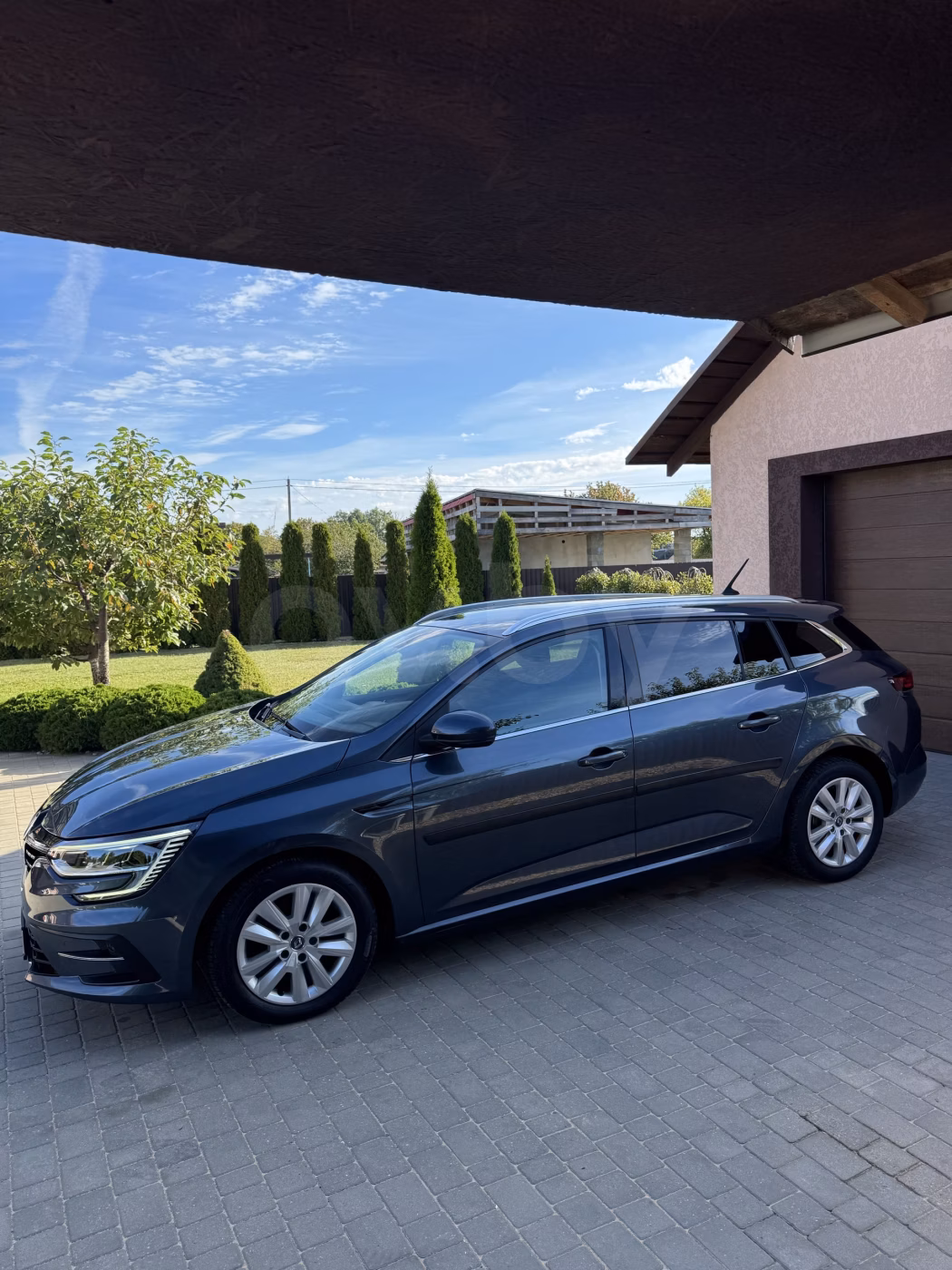 Renault Megane фото 5