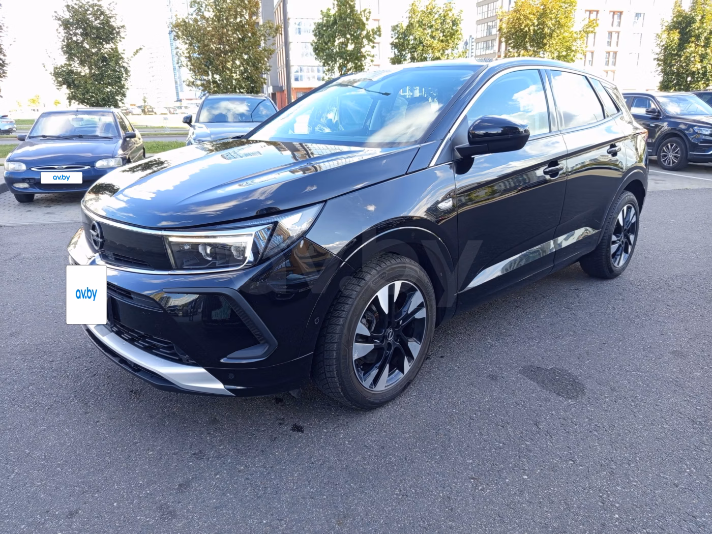 Opel Grandland X фото 10