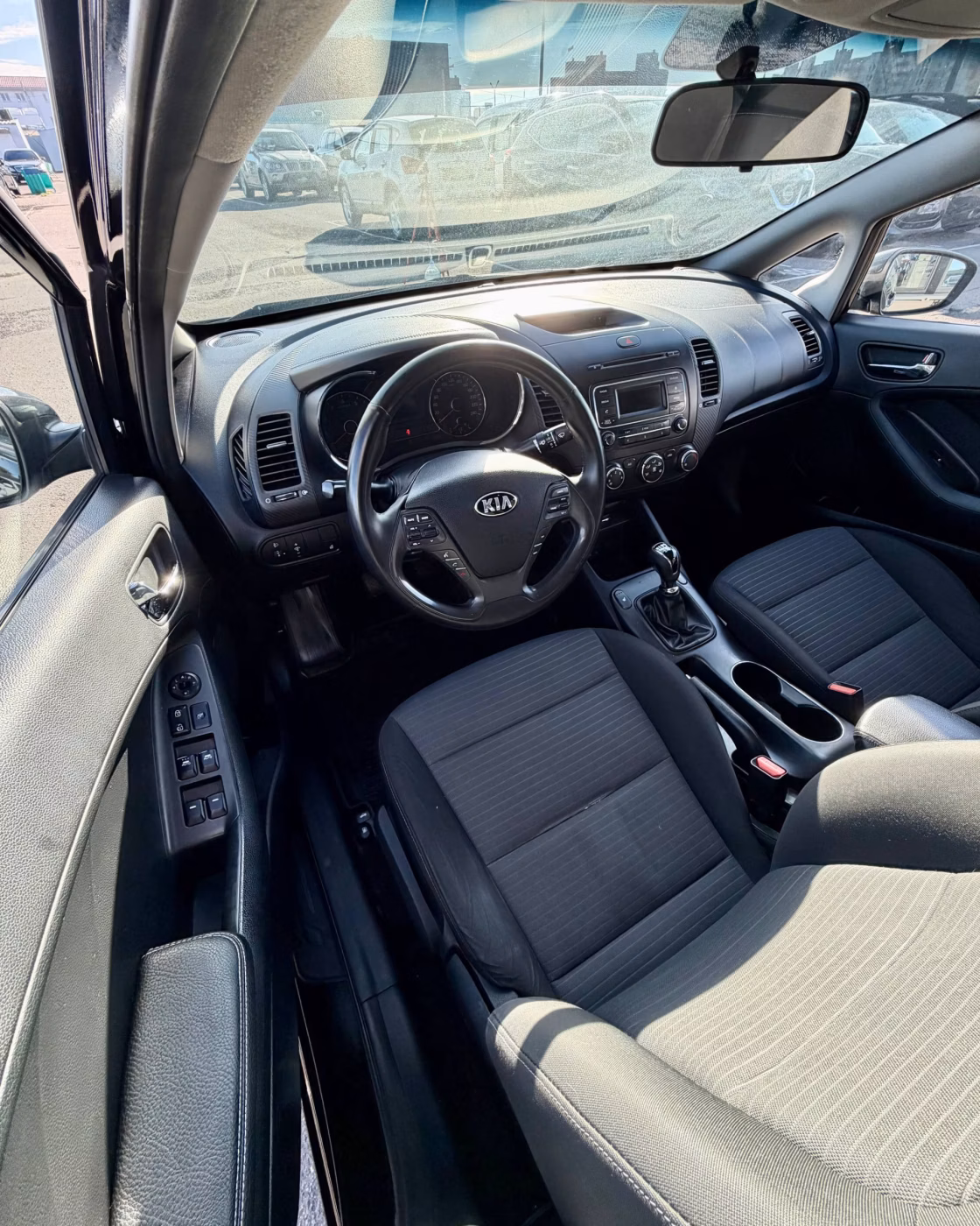 Kia Cerato фото 11