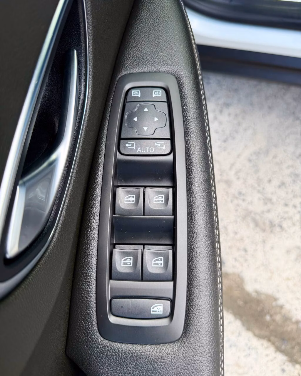 Renault Scenic фото 11