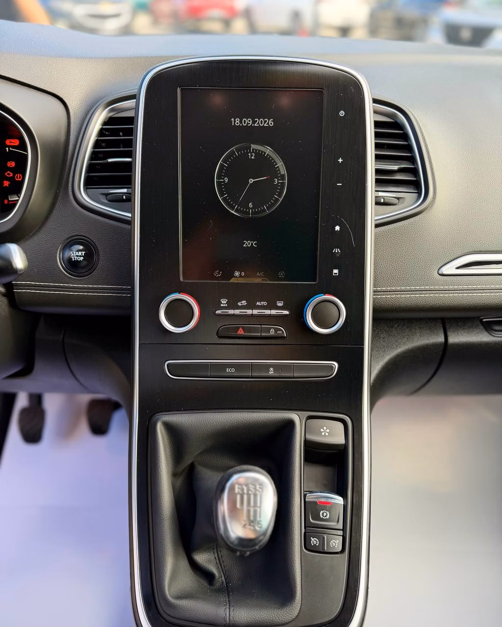 Renault Scenic фото 20