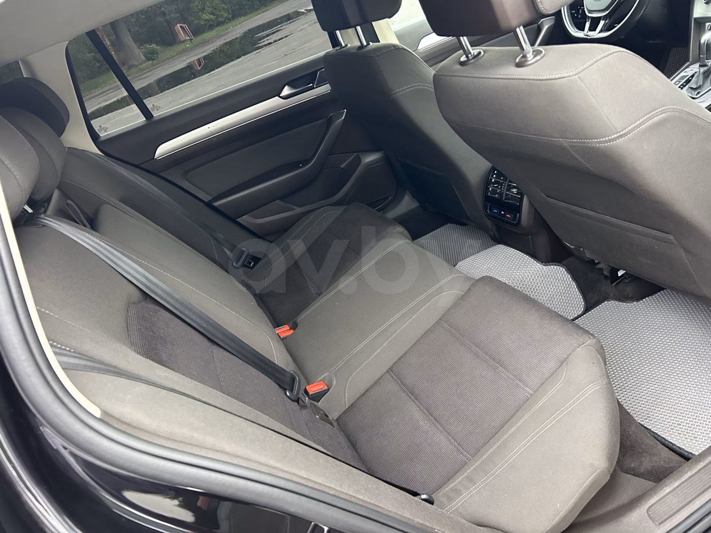 Volkswagen Passat фото 19