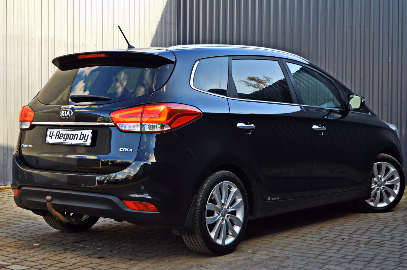Kia Carens фото 7