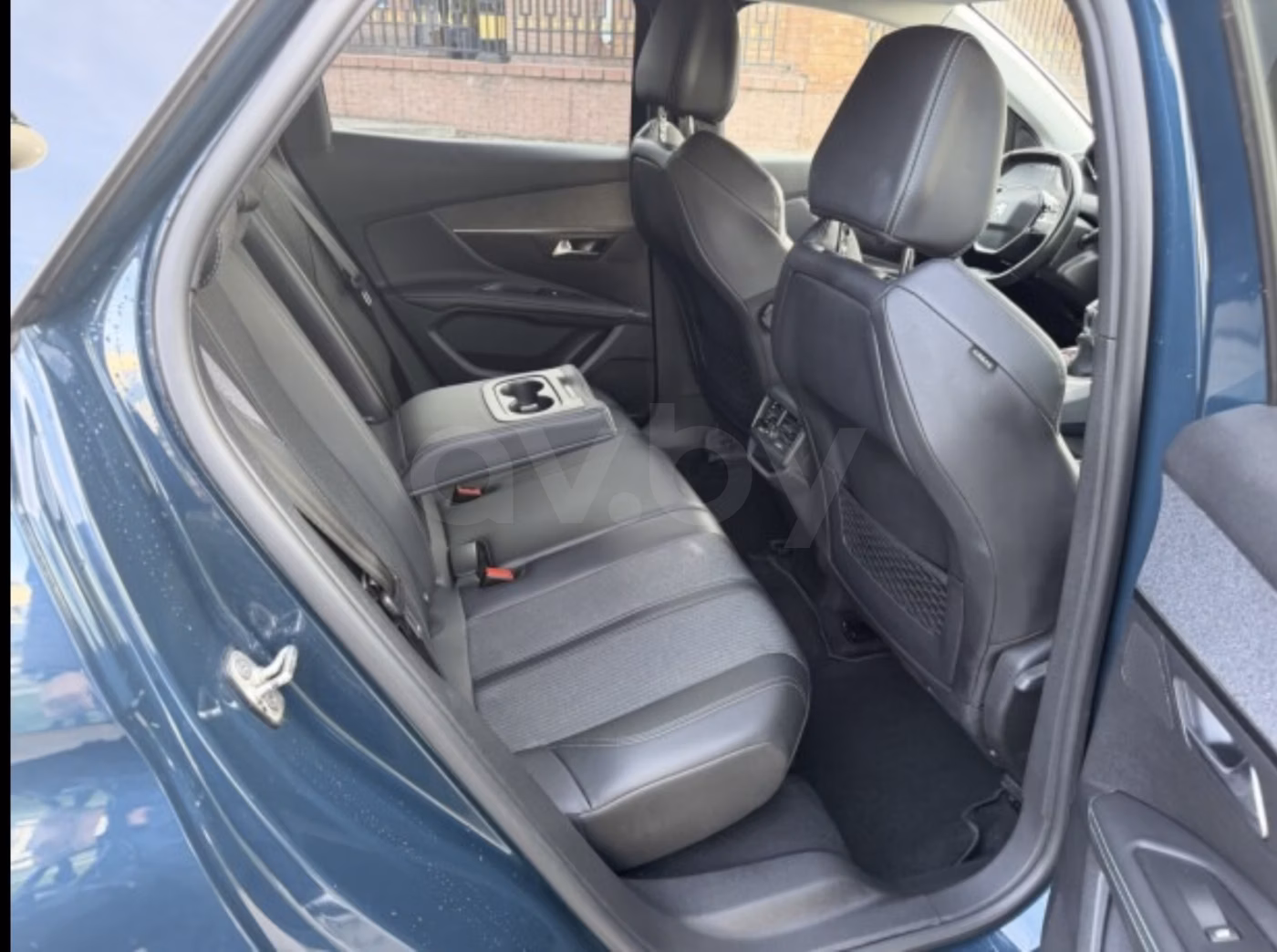 Peugeot 3008 фото 8