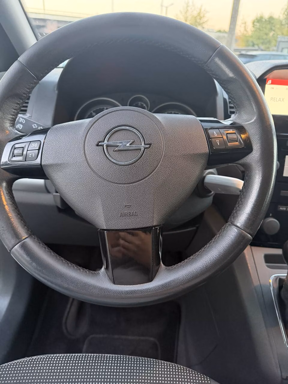 Opel Zafira фото 15