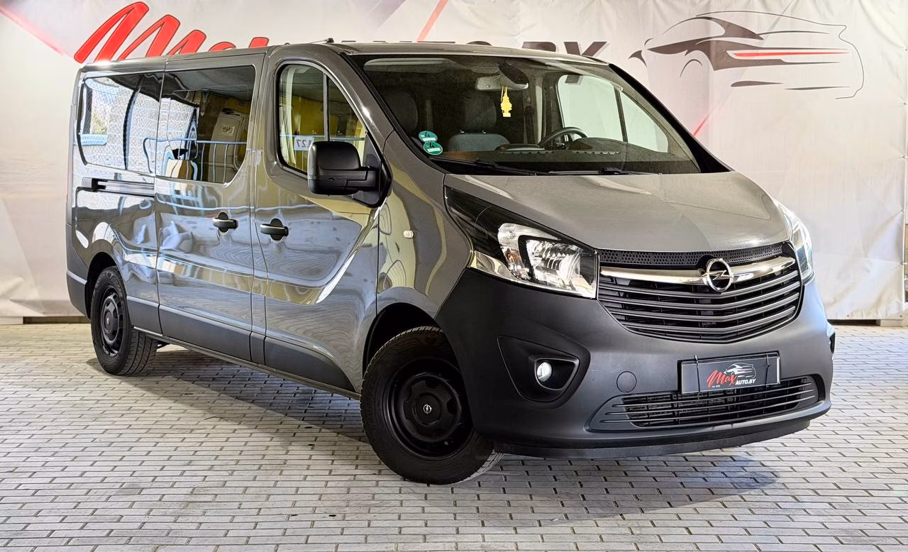Opel Vivaro фото 3