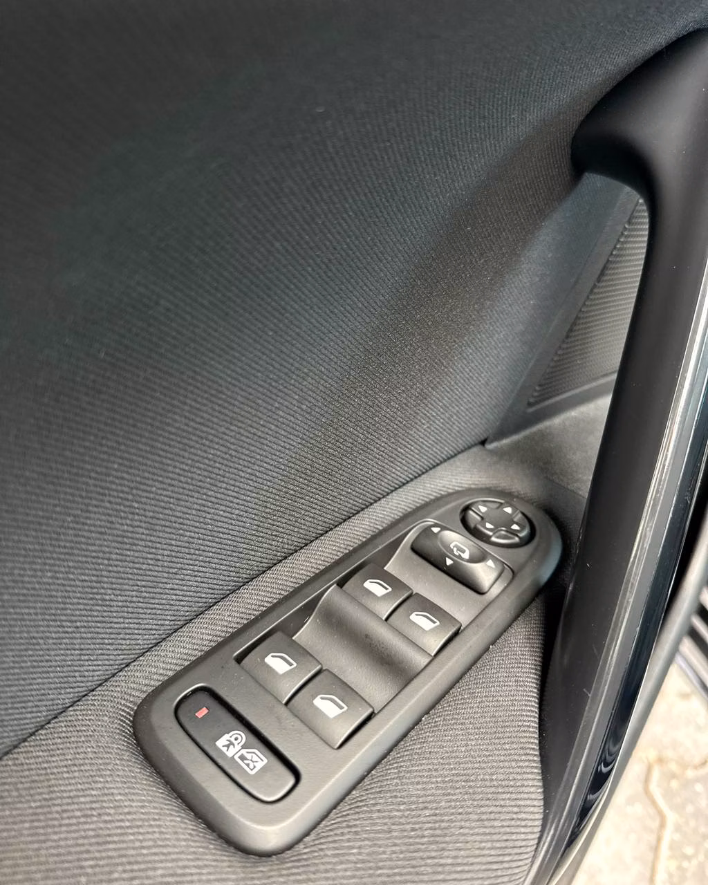 Peugeot 508 фото 9