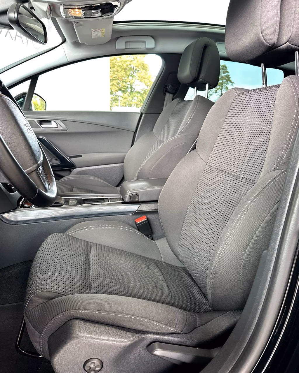 Peugeot 508 фото 10