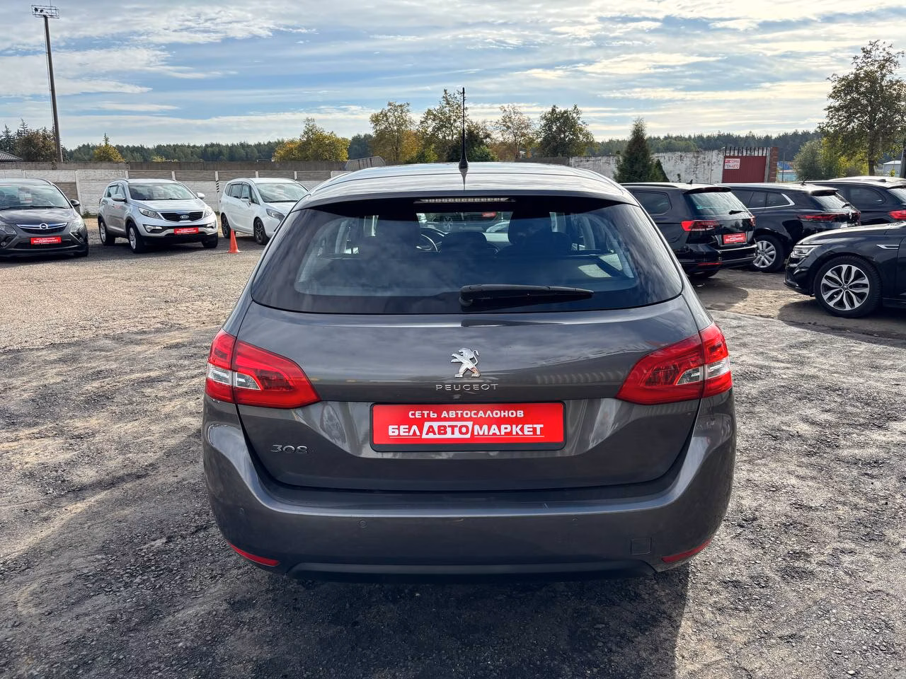Peugeot 308 фото 6