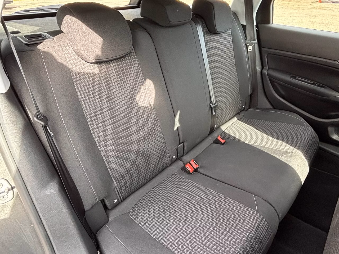 Peugeot 308 фото 17