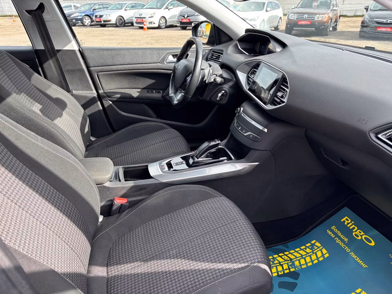 Peugeot 308 фото 18