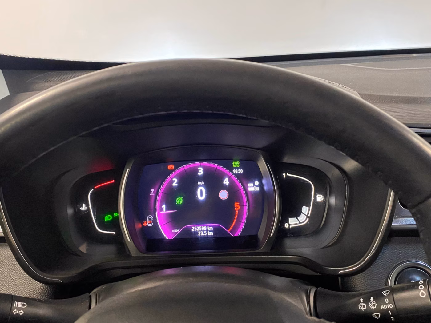 Renault Kadjar фото 8